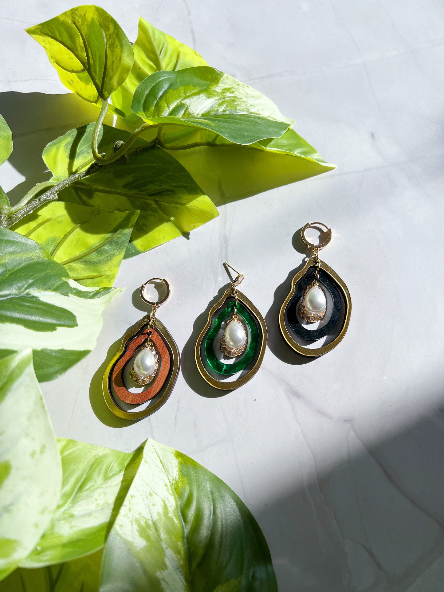 Avant-Garde Oyster Earrings