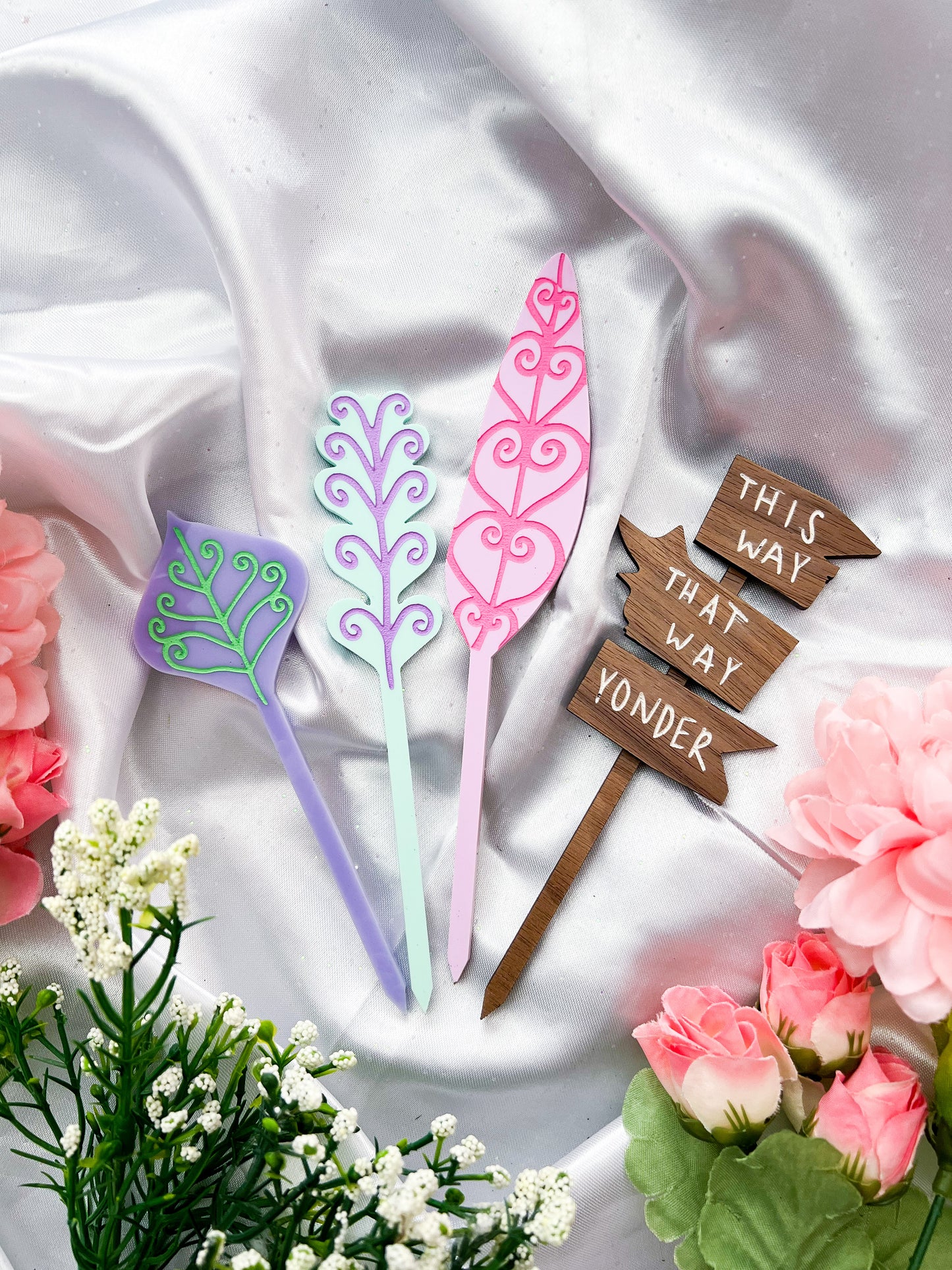 Alice Leaf / That Way Plant Stakes (SINGLES + PACK)