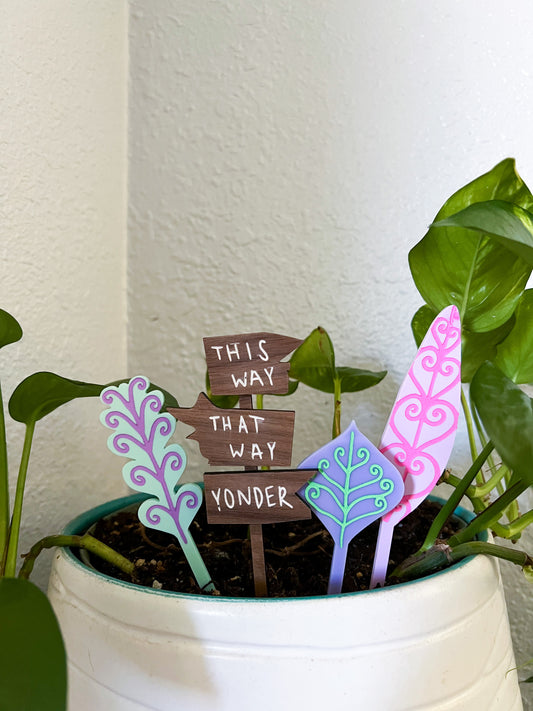 Alice Leaf / That Way Plant Stakes (SINGLES + PACK)