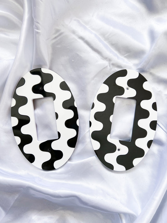 Wavy Light Switch Cover (regular or flats)