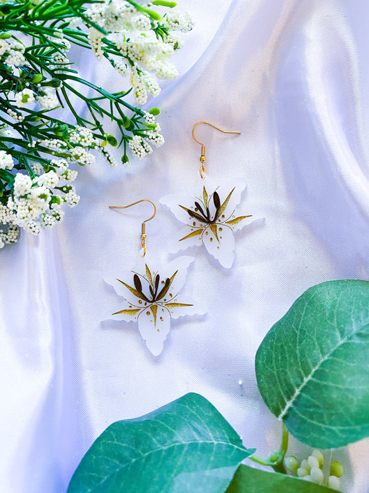 Lily Earrings (orange or white)